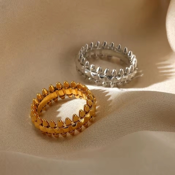 Gold-Tone Stacked Ring Set - Picture 4 of 6
